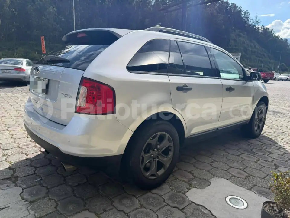 Foto 6 de Ford Edge SE