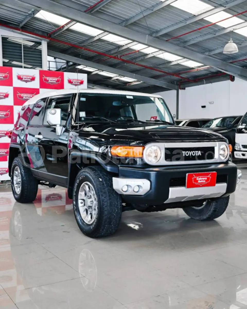 Foto 3 de Toyota FJ Cruiser TRD