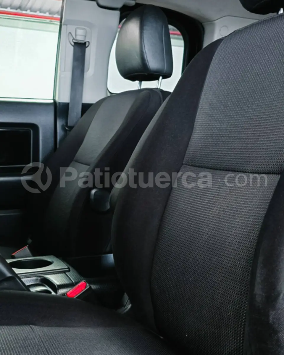 Foto 7 de Toyota FJ Cruiser TRD