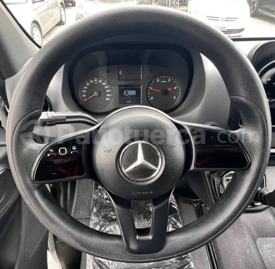 Foto 19 de Mercedes Benz Sprinter 315