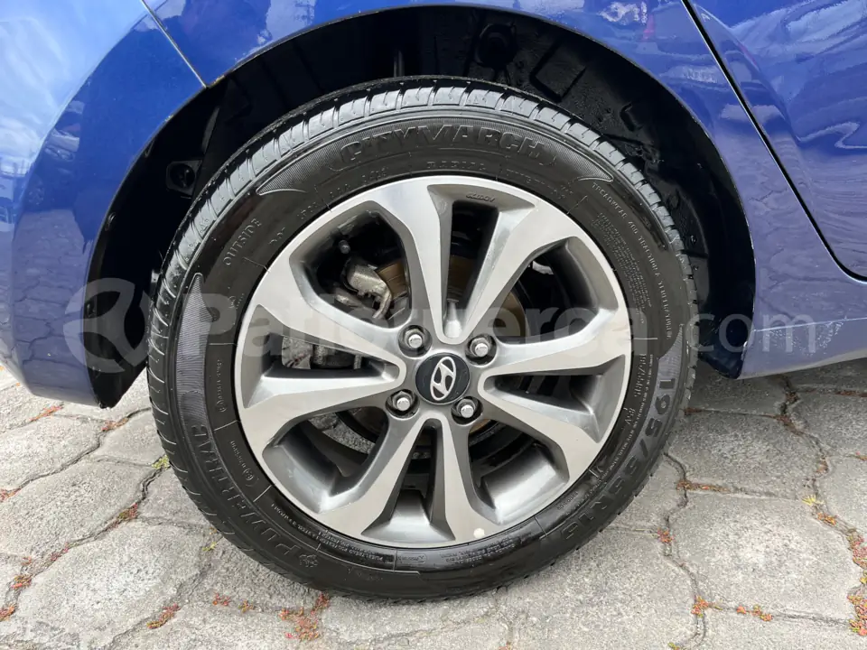 Foto 11 de Hyundai Grand I10 HB