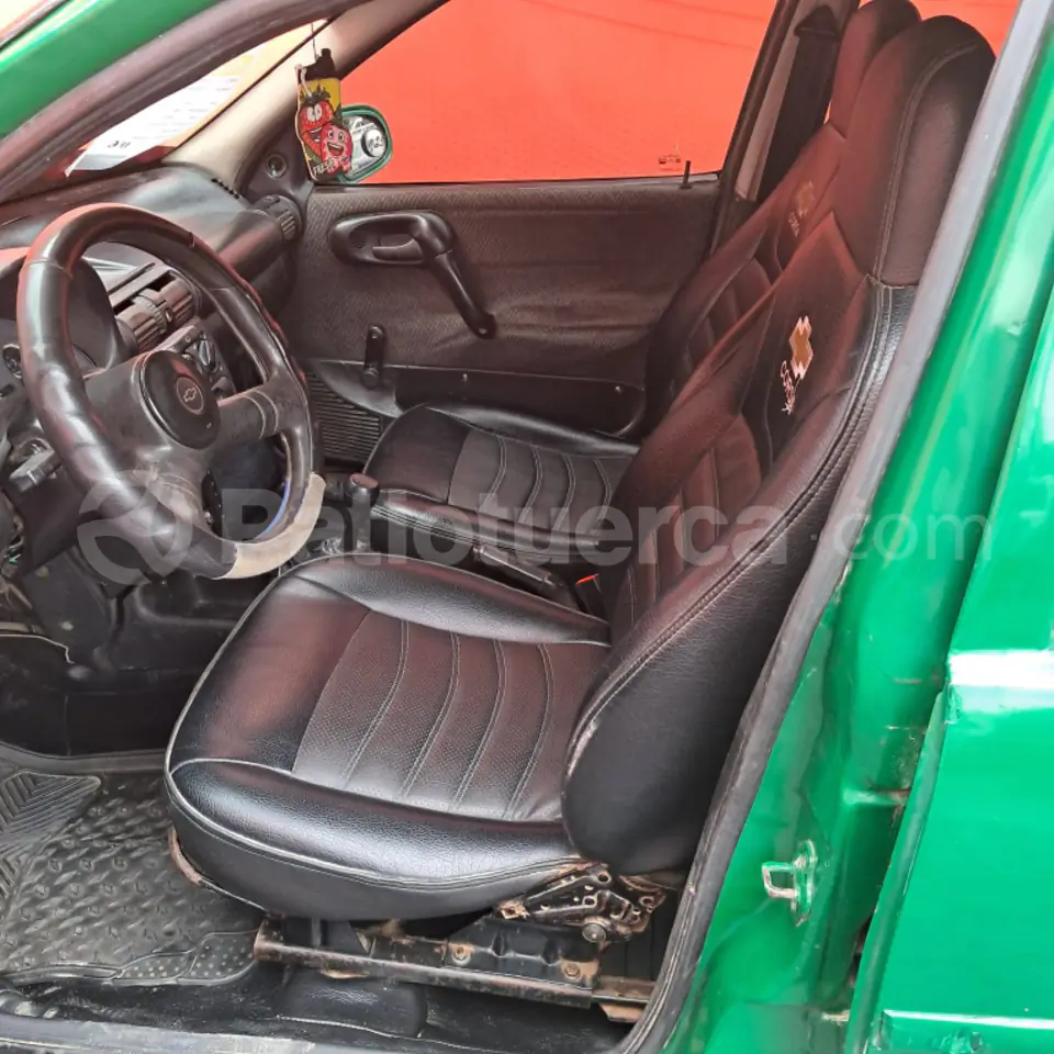 Foto 7 de Chevrolet Corsa