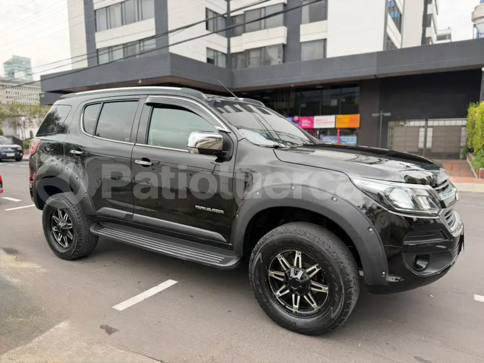 Foto 3 de Chevrolet TrailBlazer DSL LTZ TA 2.8