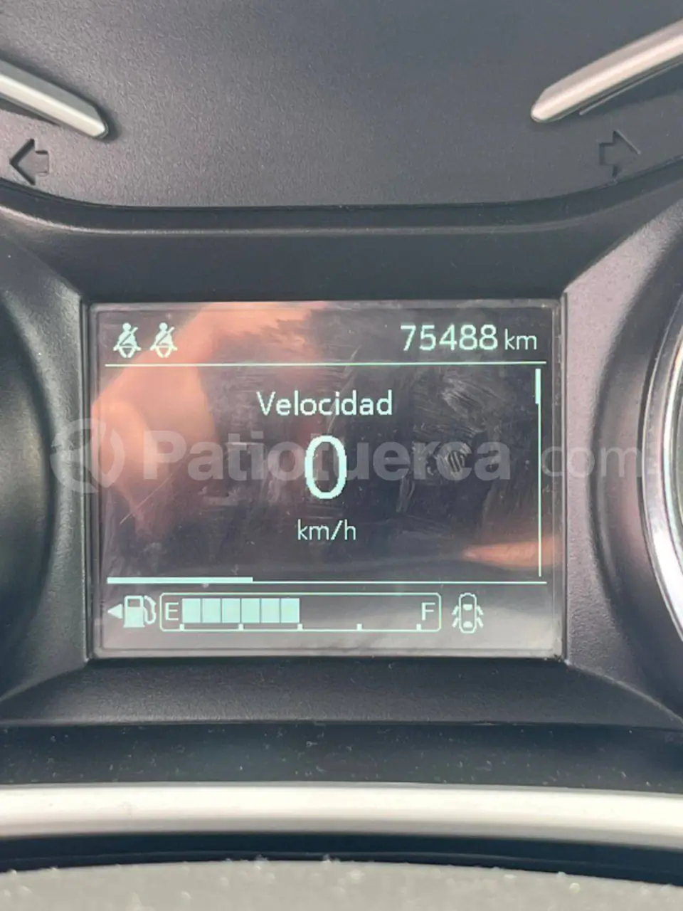 Foto 4 de Chevrolet ONIX