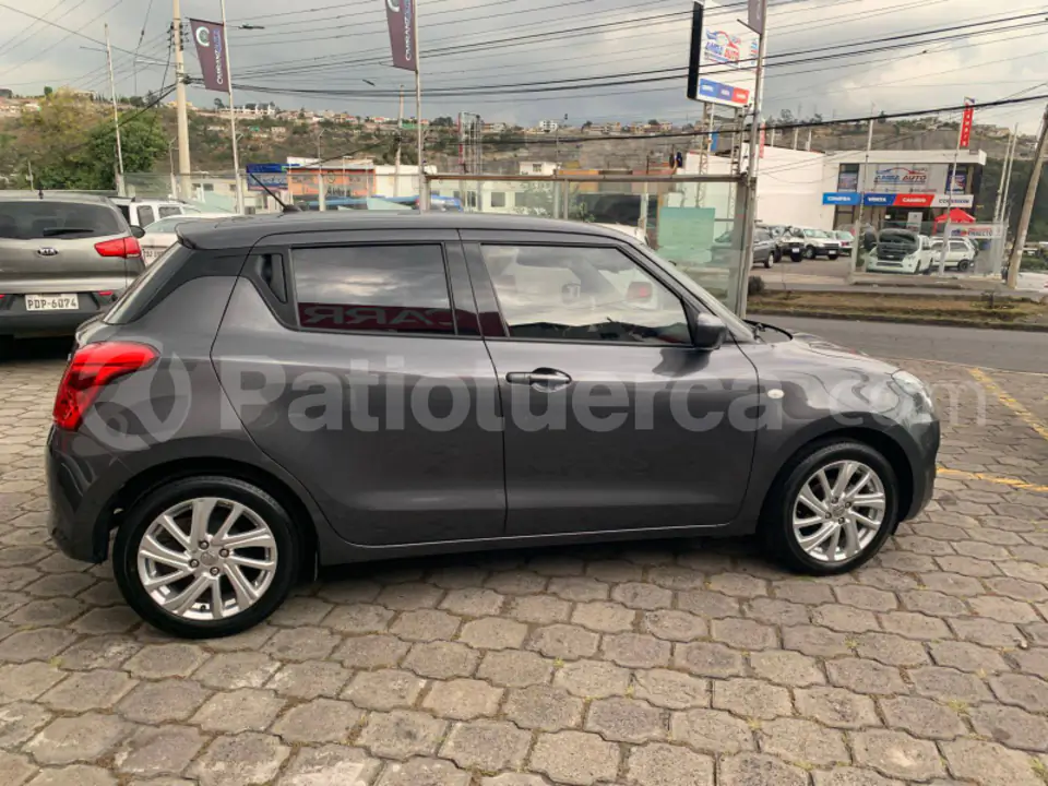 Foto 13 de Suzuki Swift