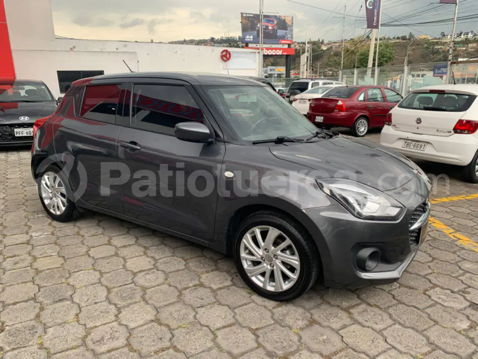 Foto 14 de Suzuki Swift