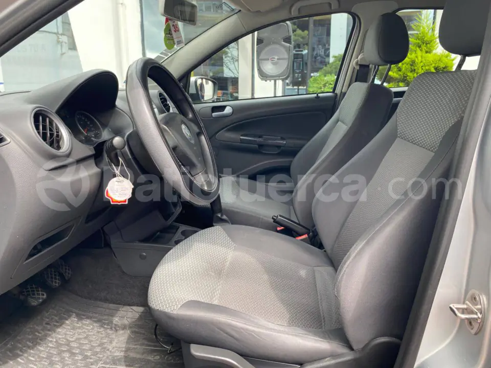 Foto 7 de Volkswagen GOL CONFORT