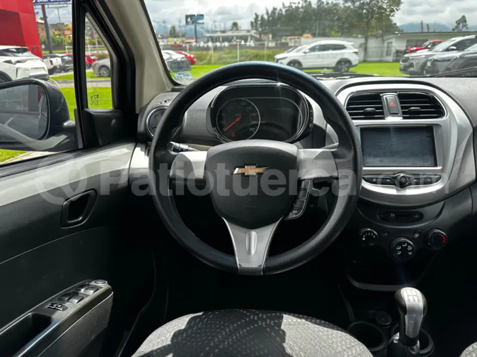 Foto 10 de Chevrolet Spark GT