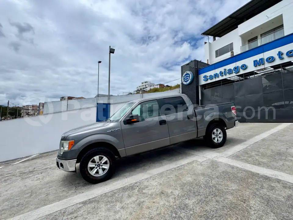 Foto 2 de Ford F150 DC 4X2