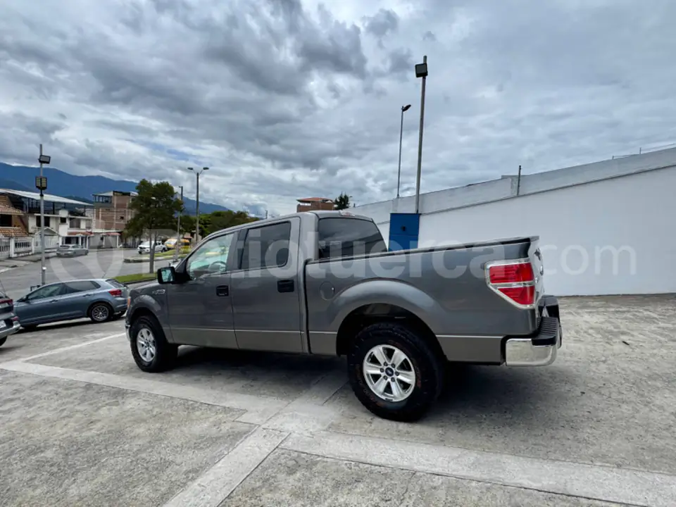 Foto 4 de Ford F150 DC 4X2