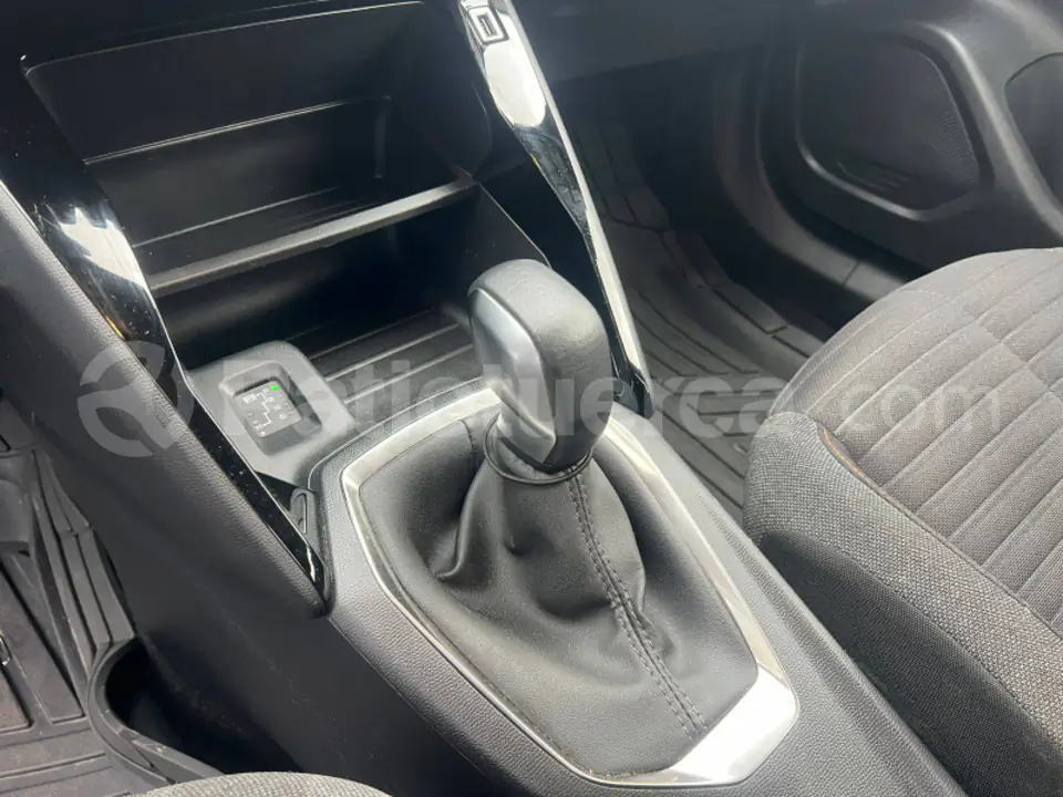 Foto 9 de Peugeot 2008 FIN L