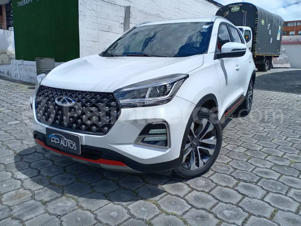 Foto 2 de Chery Tiggo 4 Luxury