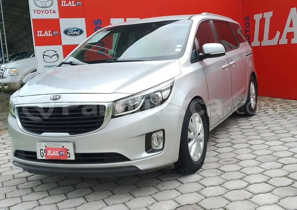 Foto 3 de Kia Carnival