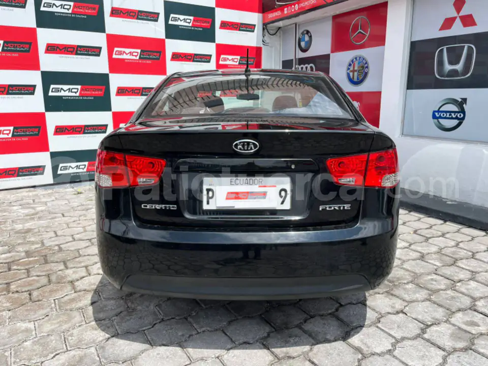 Foto 7 de Kia Cerato Forte