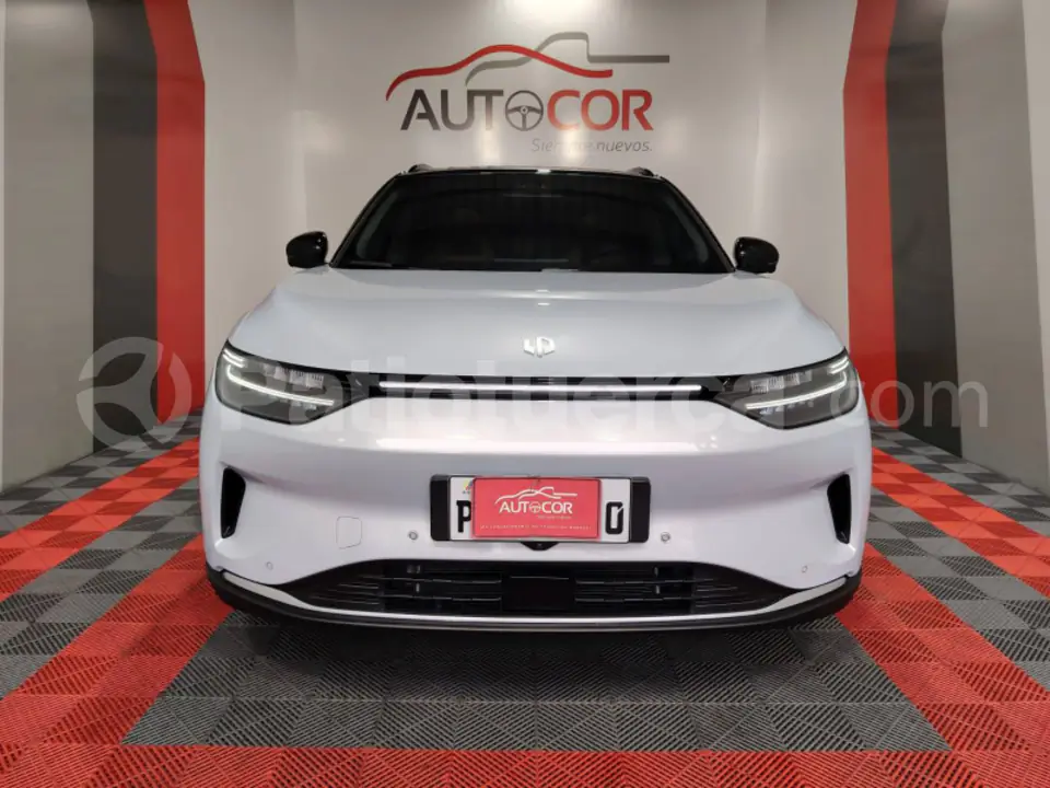 Foto 3 de LEAPMOTOR C11