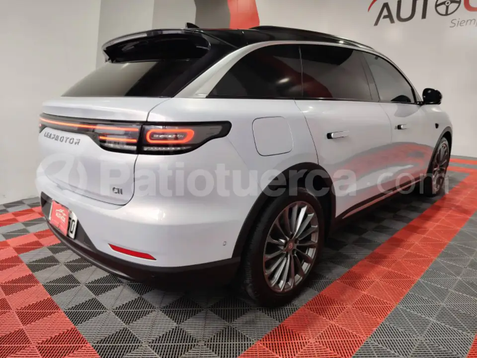 Foto 5 de LEAPMOTOR C11