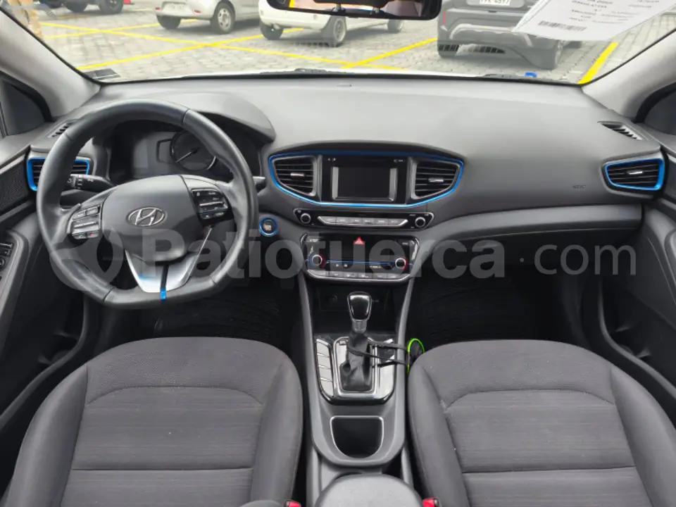 Foto 10 de Hyundai Ioniq Hybrid