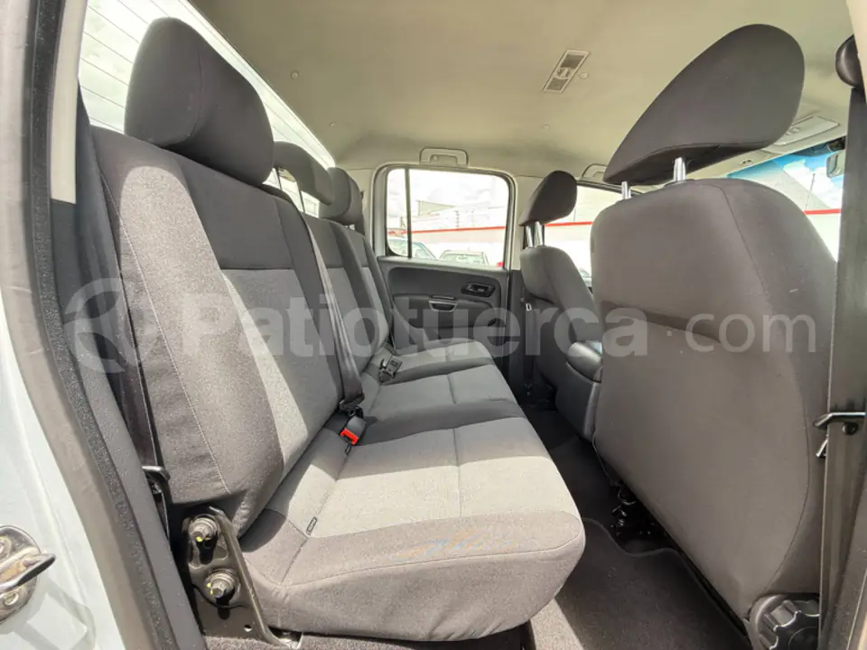 Foto 16 de Volkswagen Amarok TDI