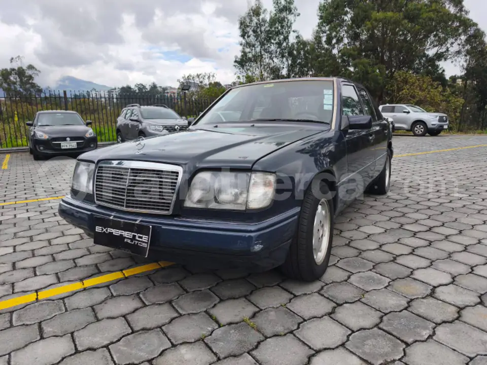 Foto 1 de Mercedes Benz 280E