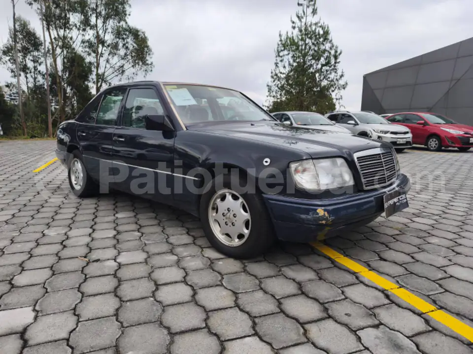 Foto 2 de Mercedes Benz 280E