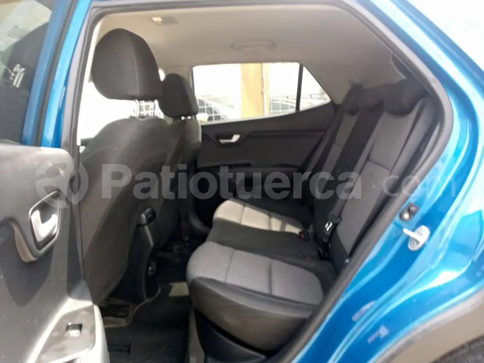 Foto 4 de Kia Stonic LX