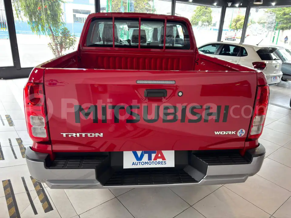 Foto 7 de Mitsubishi L200 Triton
