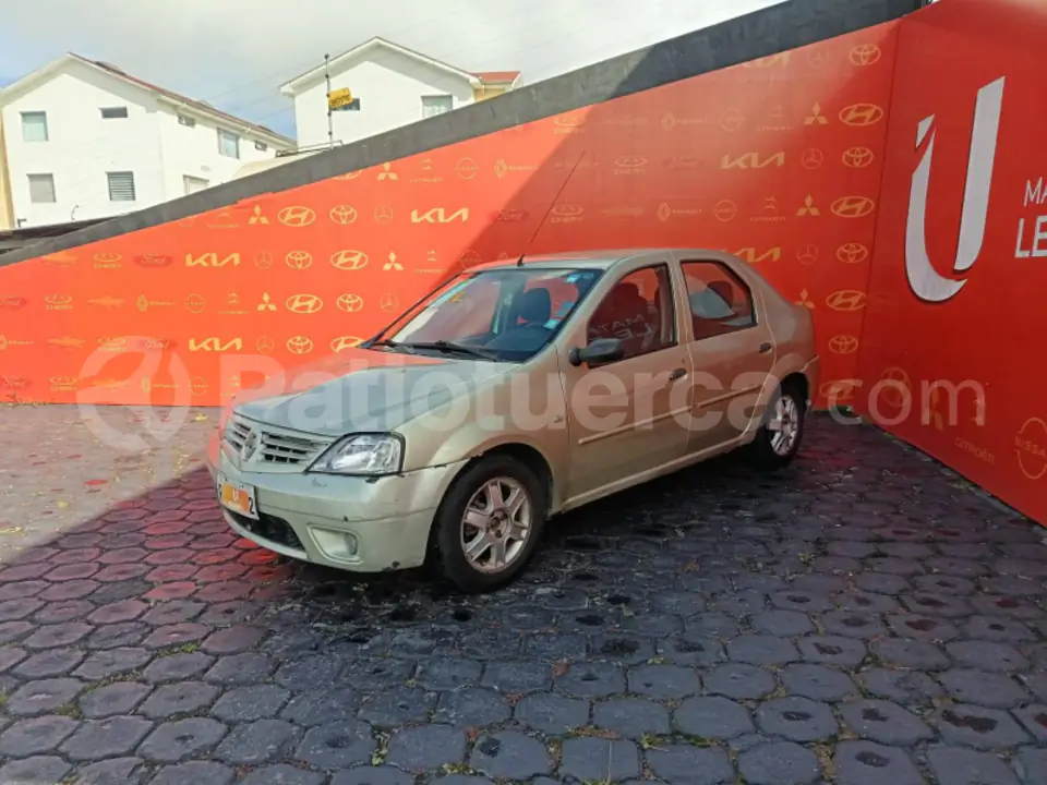 Foto 2 de Renault Logan