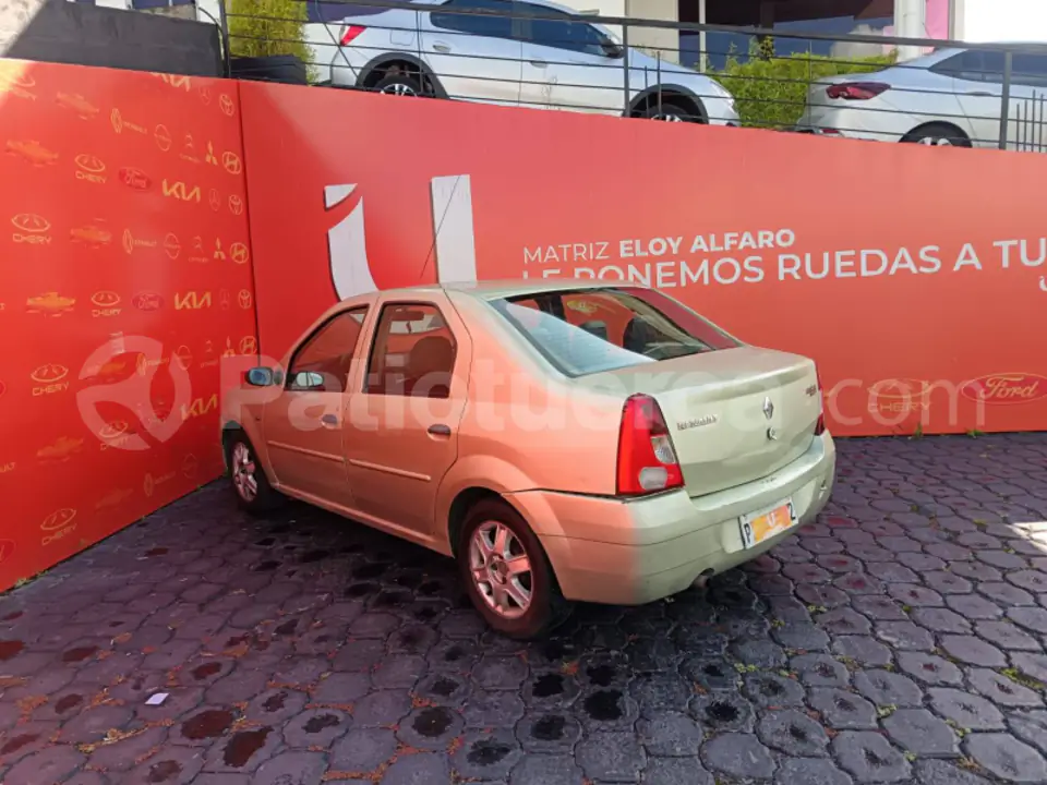 Foto 4 de Renault Logan