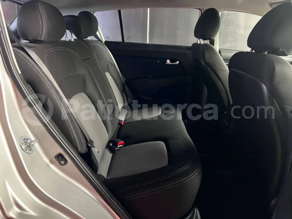 Foto 11 de Kia SPORTAGE SL