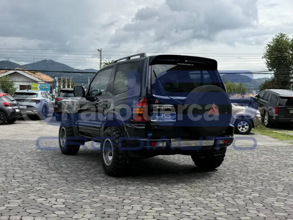 Foto 3 de Mitsubishi Montero 3P