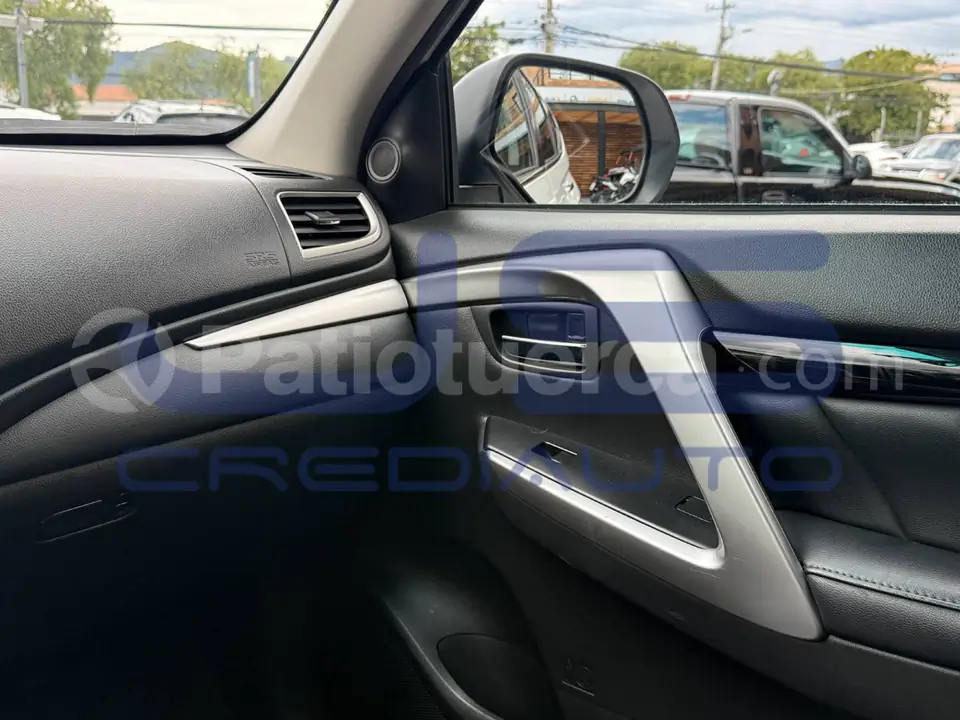 Foto 12 de Mitsubishi Montero Sport