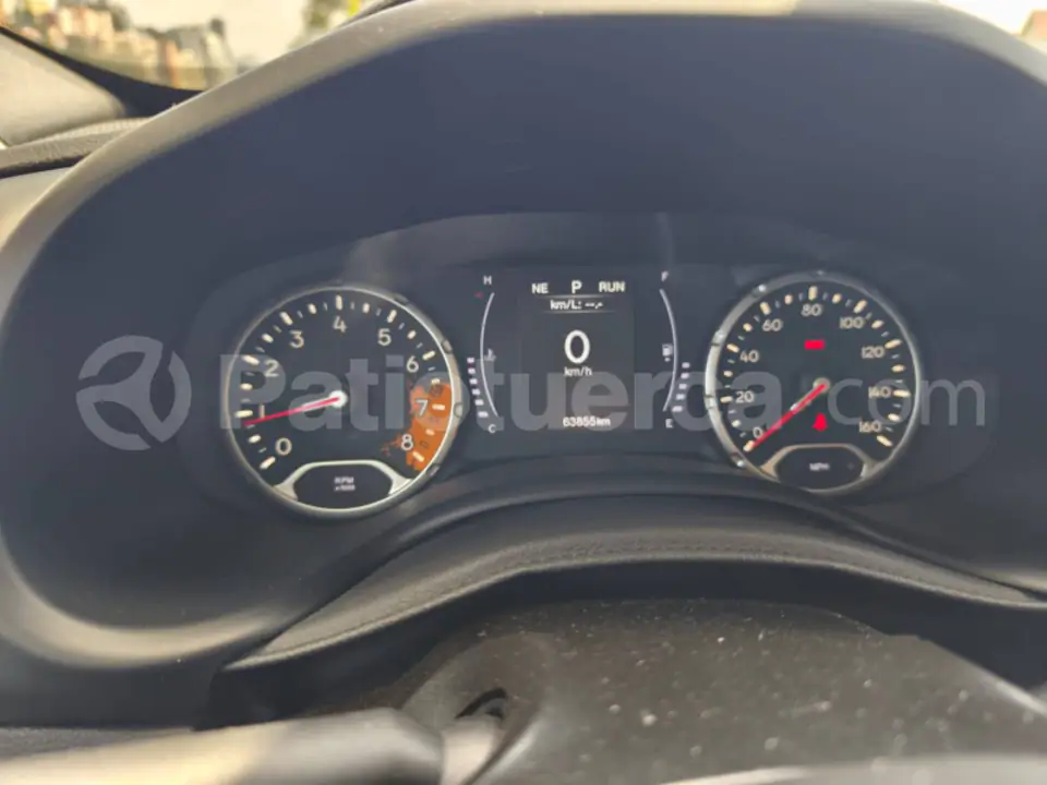 Foto 13 de Jeep Renegade Latitude