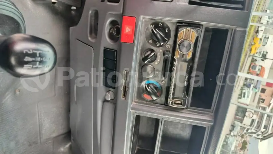 Foto 10 de Chevrolet NLR 55E