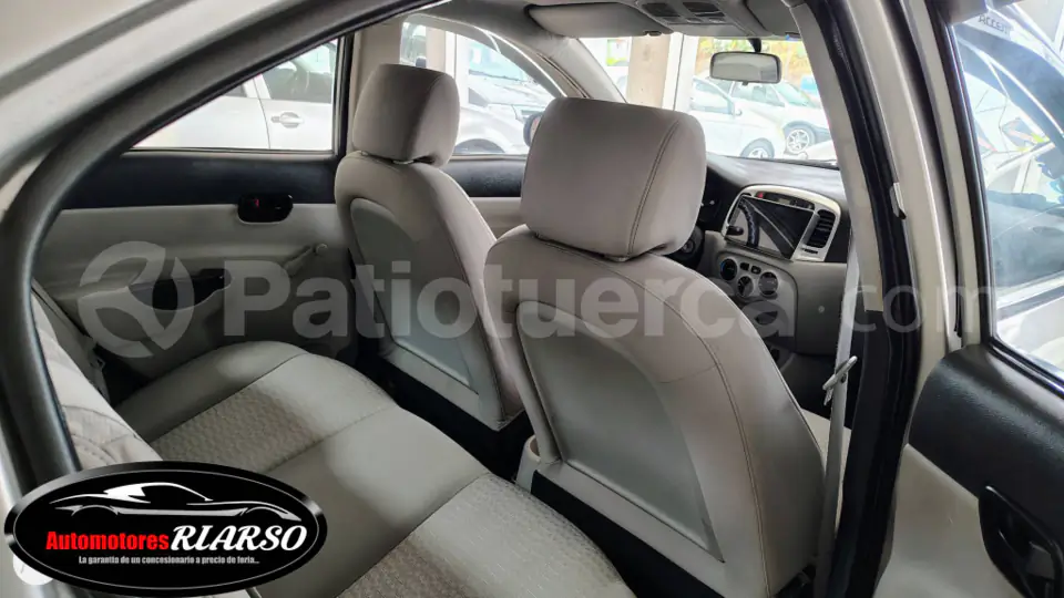 Foto 8 de Hyundai Accent