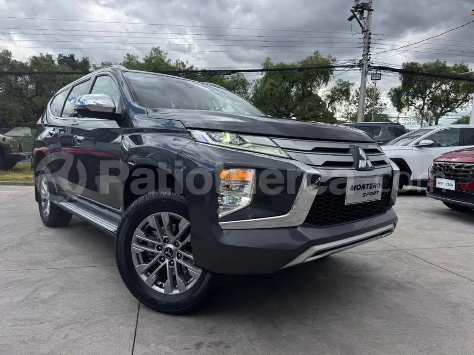 Foto 2 de Mitsubishi Montero Sport