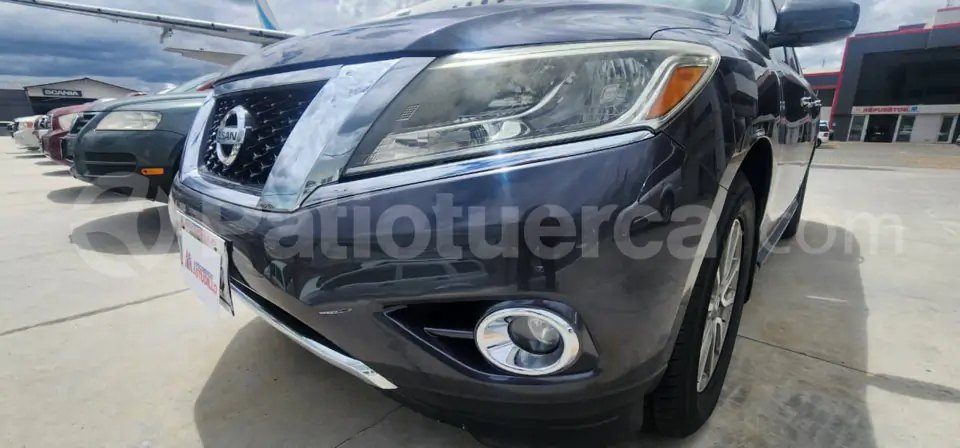 Foto 3 de Nissan Pathfinder