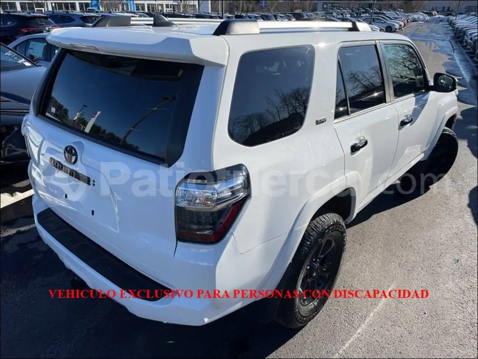 Foto 4 de Toyota 4Runner SR5