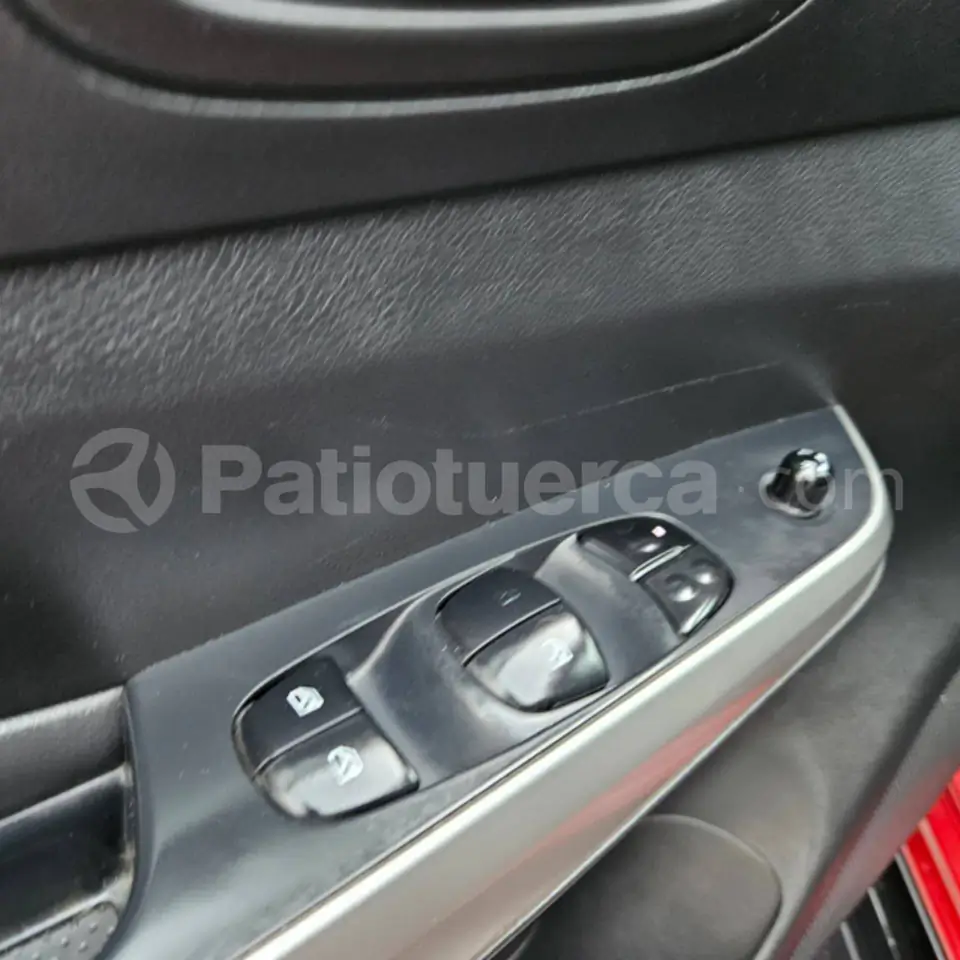 Foto 12 de DongFeng RICH 6