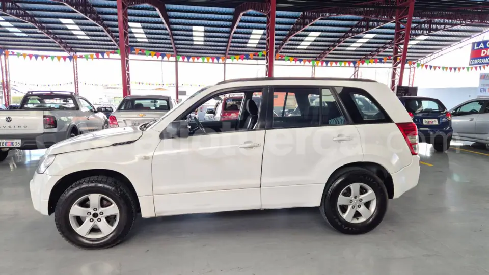 Foto 3 de Suzuki Grand Vitara SZ