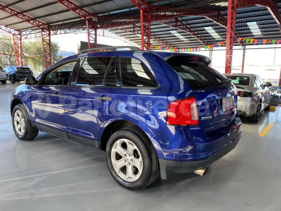 Foto 12 de Ford Edge