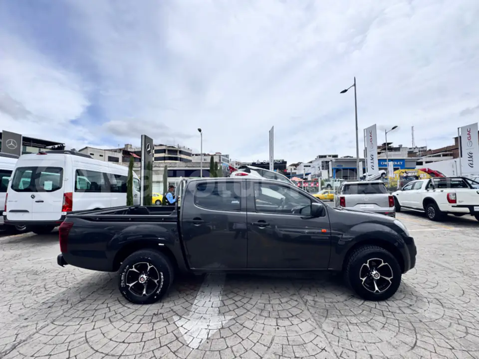 Foto 4 de Chevrolet D-MAX CRDI 2.5 CD 4X2 TM DIESEL