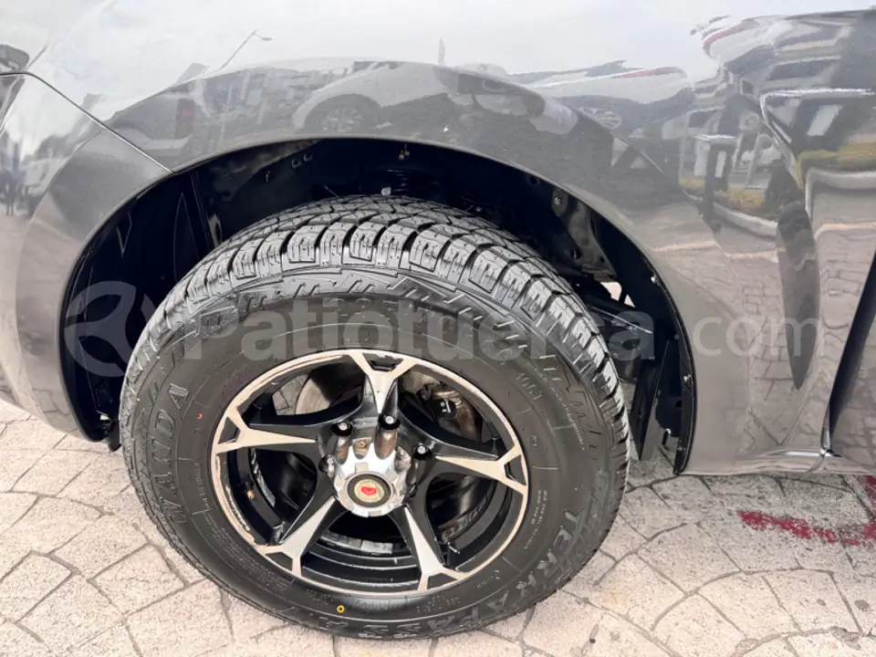 Foto 17 de Chevrolet D-MAX CRDI 2.5 CD 4X2 TM DIESEL