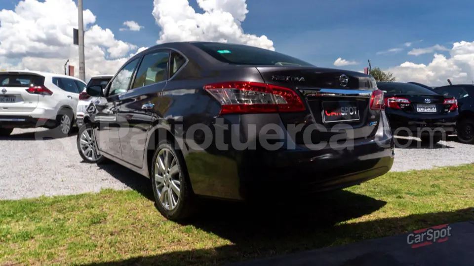 Foto 6 de Nissan Sentra Exclusive
