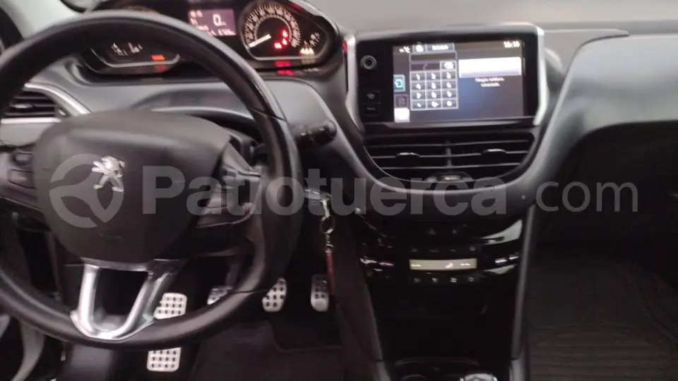 Foto 3 de Peugeot 208