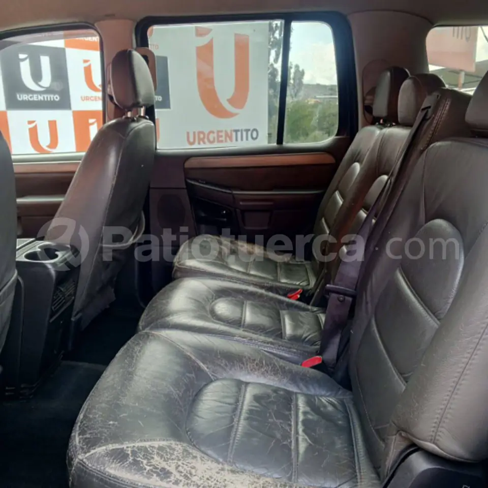 Foto 8 de Ford Explorer XLT