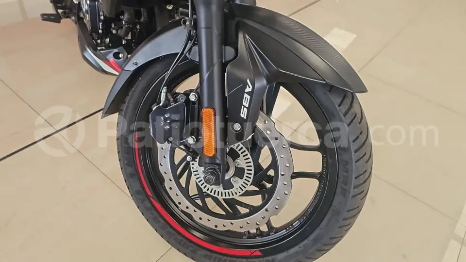 Foto 6 de Bajaj Platina 100 ES