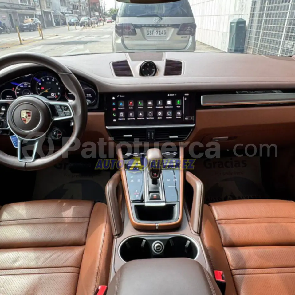 Foto 6 de Porsche CAYENNE COUPE PLATINIUM