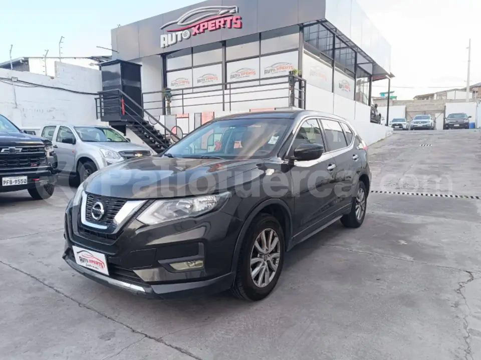 Foto 1 de Nissan X-Trail Sense 2 Row