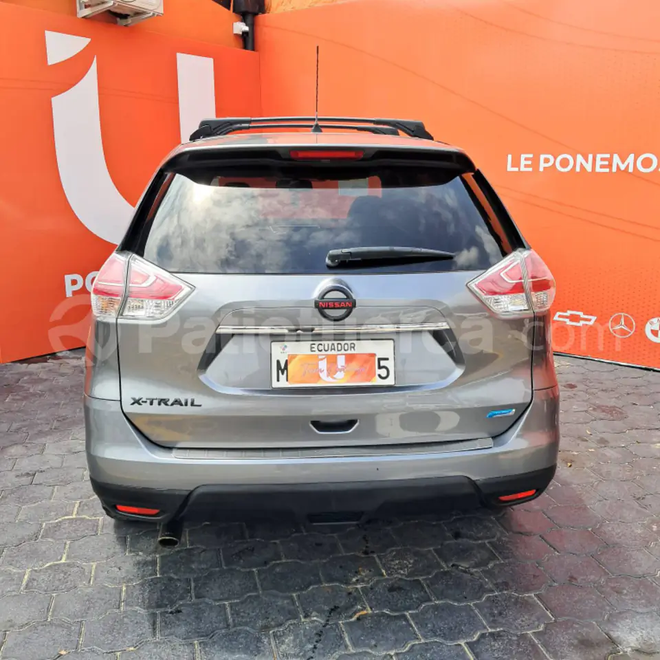 Foto 4 de Nissan XTRAIL EXCLUSIVE