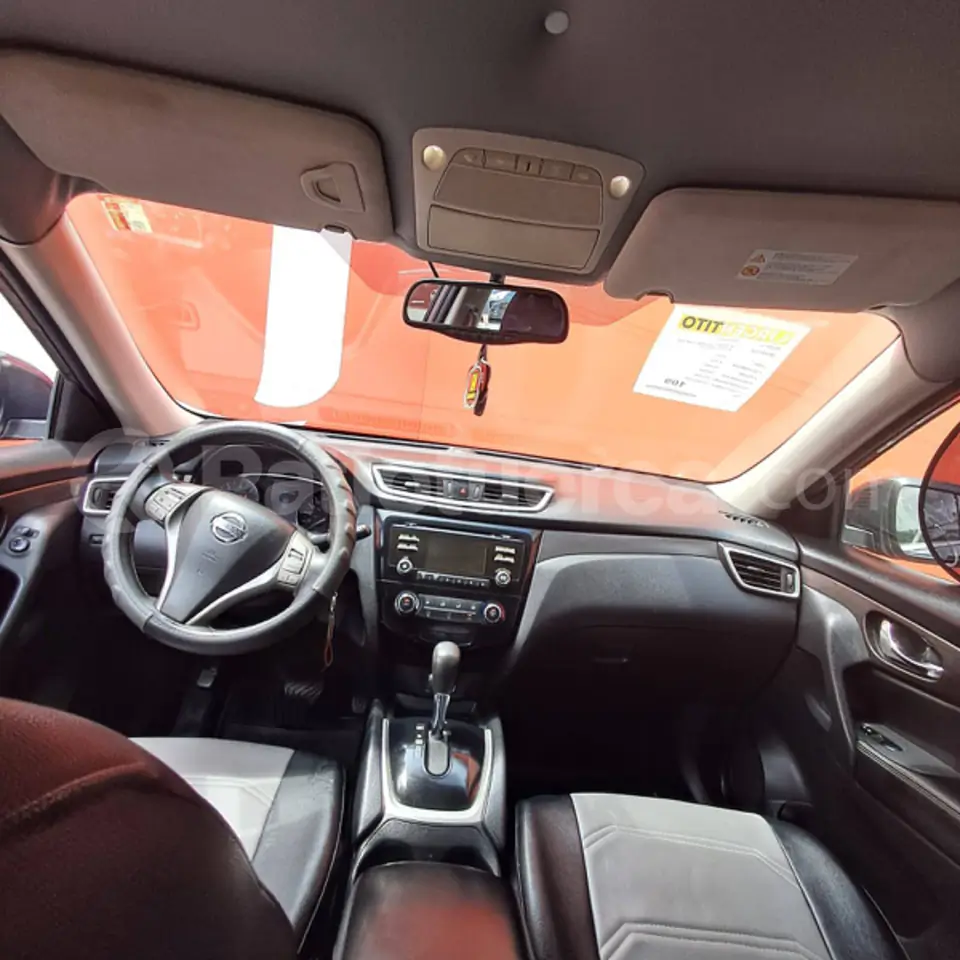 Foto 7 de Nissan XTRAIL EXCLUSIVE